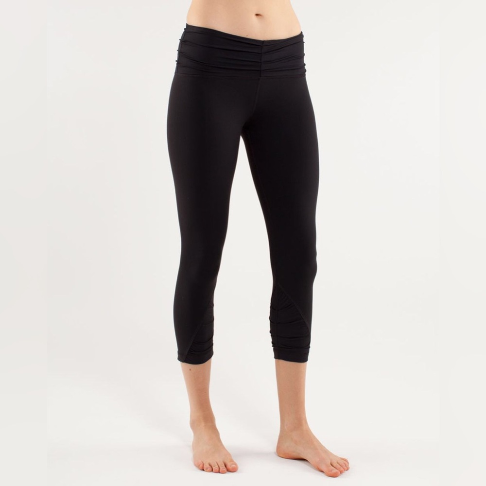 Lululemon Embrace Crop Cropped Leggings